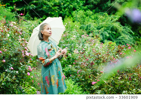 Garden senior 33601909