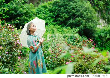 Garden senior 33601913