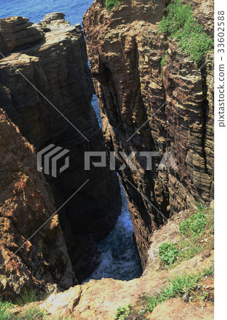 贊岐“Jabuga山谷”的懸崖 33602588