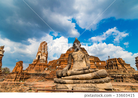 Ayutthaya, a trip around the World Heritage Site, Wat Mahathat, a spectacular view of Asia 33603415
