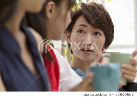 媽媽朋友一起養育 媽媽朋友一起養育 33606668