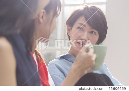 媽媽朋友一起養育 媽媽朋友一起養育 33606669