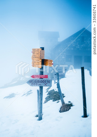 Sign at Rigi Kulm, Mount Rigi, Luzern, Switzerland Sign at Rigi Kulm, Mount Rigi, Luzern, Switzerland 33608741