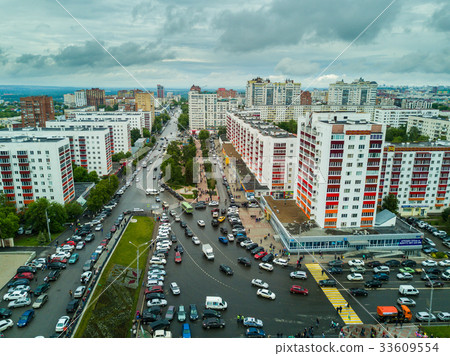 Aerial view of city 33609554