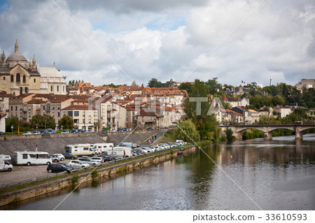 Picturesque view of Perigueux town in France Picturesque view of Perigueux town in France 33610593