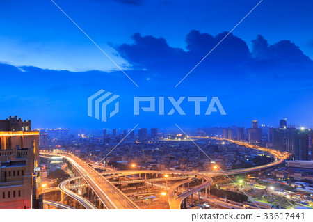 Xiamen Xinglin Bridge At Night, China 33617441