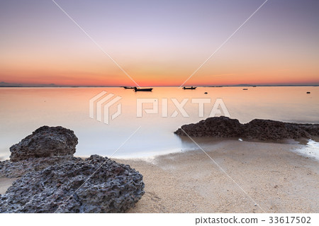 Xiamen Guanyinshan Beach Sunrise 33617502
