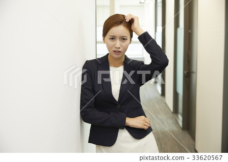 Business woman 33620567