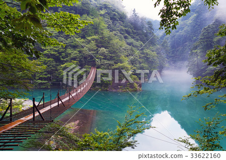 [Shizuoka Prefecture/Unexplored area] Dream Suspension Bridge Sumata Gorge (copy space) 33622160
