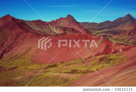 Rainbow mountain 33632115