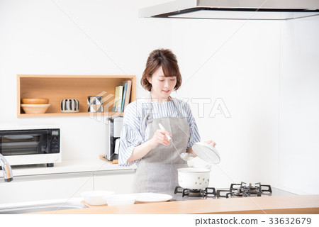 廚房的女人 33632679