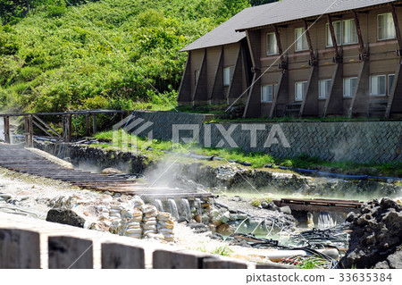 多摩川溫泉在夏天，溫泉和基岩浴 33635384
