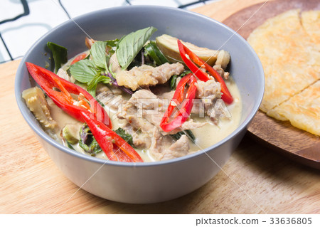 Beef green curry Beef green curry 33636805