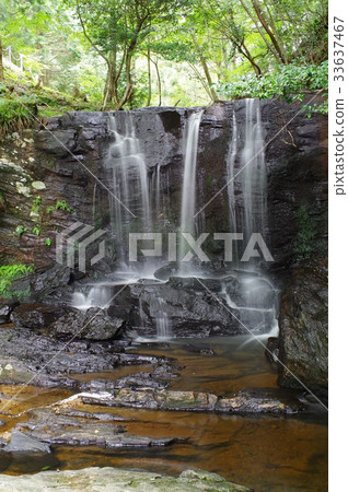 Tibi's waterfall Tibi's waterfall 33637467