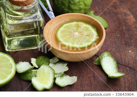 fresh kaffir lime oil fresh kaffir lime oil 33643904
