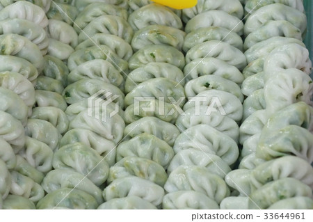 fried garlic chives dumpling fried garlic chives dumpling 33644961