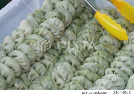 fried garlic chives dumpling fried garlic chives dumpling 33644968