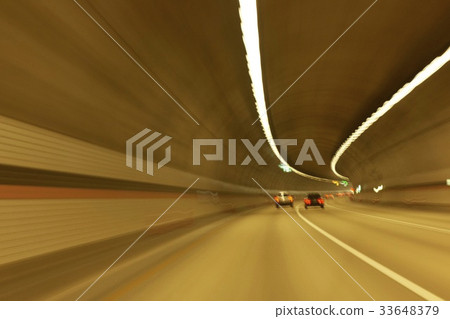tunnel tunnel 33648379