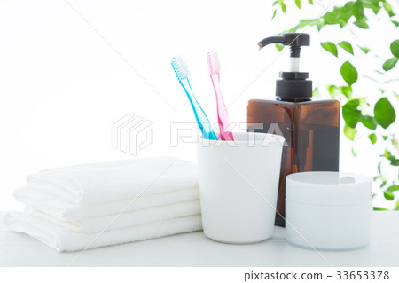 Toothbrush Toothbrush 33653378