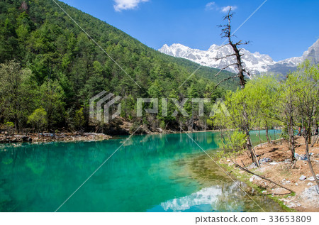 Beautiful Blue Moon Valley Lijiang China. Beautiful Blue Moon Valley Lijiang China. 33653809