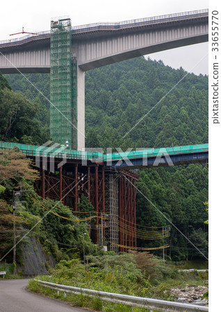 Under construction of Chubu Crossing Expressway 33655770