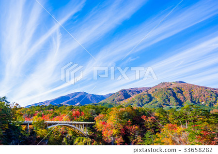 [宮城縣]鳴子峽的紅葉 33658282