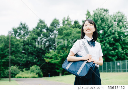 Girls high school student school summer school Girls high school student school summer school 33658432