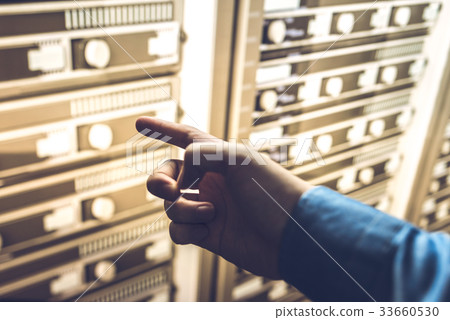 Server image 33660530