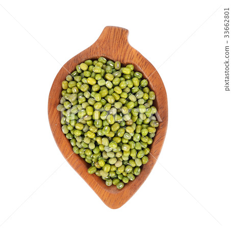 Mung beans isolated on white background 33662801