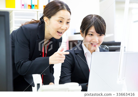 Female employee OL newcomer education businessman salary man computer office image business image Female employee OL newcomer education businessman salary man computer office image business image 33663416
