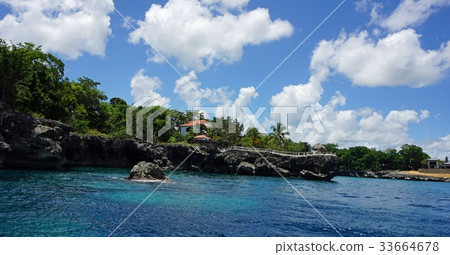 house by the sea house by the sea 33664678