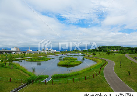 View of Asahikawa Kitasaito Garden from Kitasaitobashi in front of Asahikawa Station View of Asahikawa Kitasaito Garden from Kitasaitobashi in front of Asahikawa Station 33667022