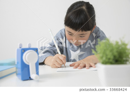 Study scene 33668424