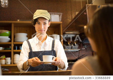 Cafe clerk 33668889