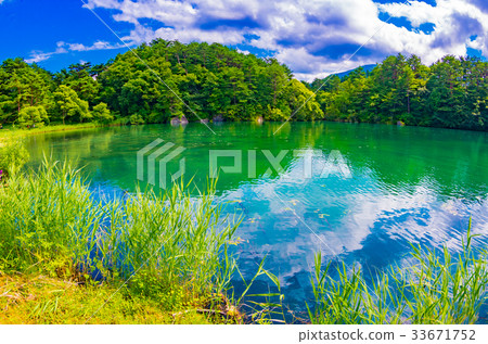 Summer Blue Sky Goshikinuma 33671752