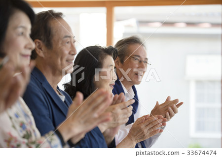 高級掌聲 33674474