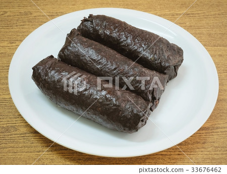 Japanese Rice Maki Sushi on White Plate 33676462