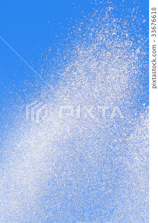 Water spray 33676618