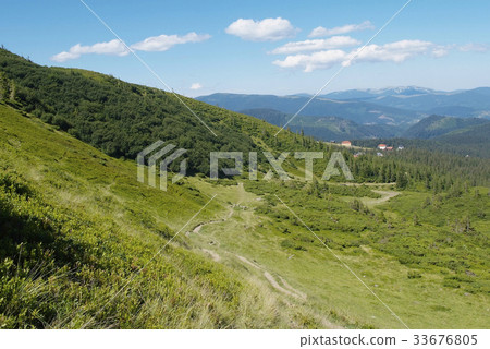 mountain scenery in Carpathians mountain scenery in Carpathians 33676805