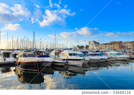 Harbor and marina at Cannes, France 33680116