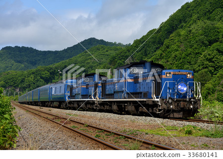 DD 511102 Blue Train Hokutosei DD 511102 Blue Train Hokutosei 33680141