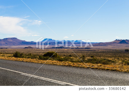 Road from Orange Free State, South Africa Road from Orange Free State, South Africa 33680142
