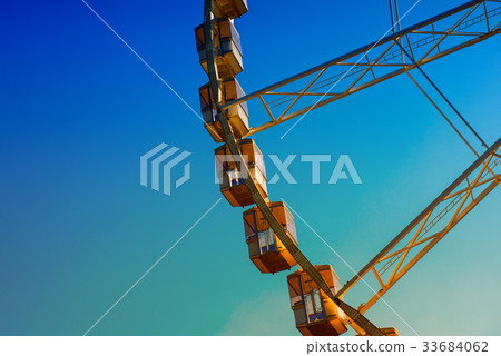 Ferris wheel fragment Ferris wheel fragment 33684062