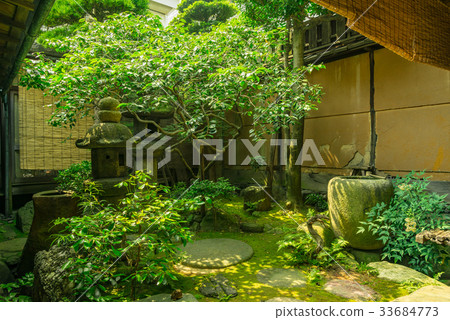 Kyoto living factory building, unidentified building: garden 33684773