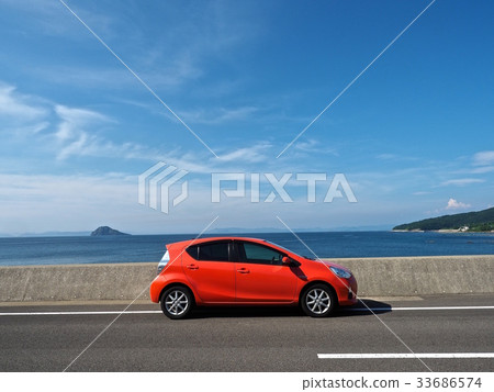 Toyota Aqua 33686574