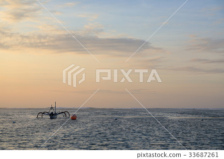 Nusa Dua的早晨在巴厘島 33687261