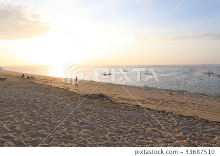 Bali Nusa Dua in the morning 33687510