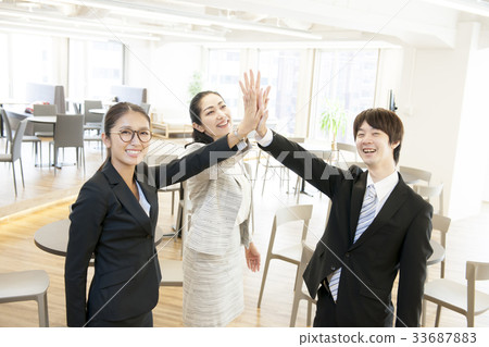 高接觸業務場景成就喜悅 33687883