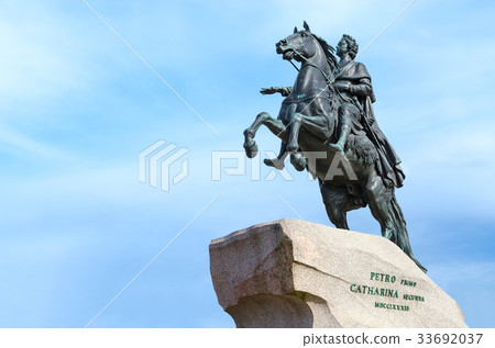 Monument to Peter Great (Bronze Horseman) 33692037