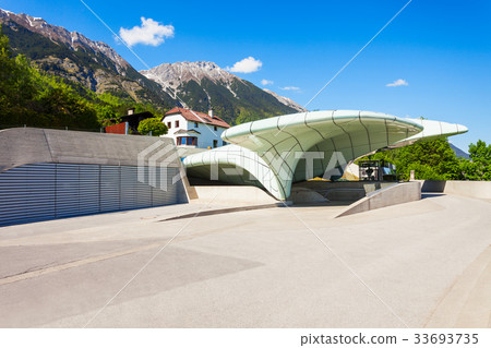 Hungerburgbahn funicular railway, Innsbruck Hungerburgbahn funicular railway, Innsbruck 33693735